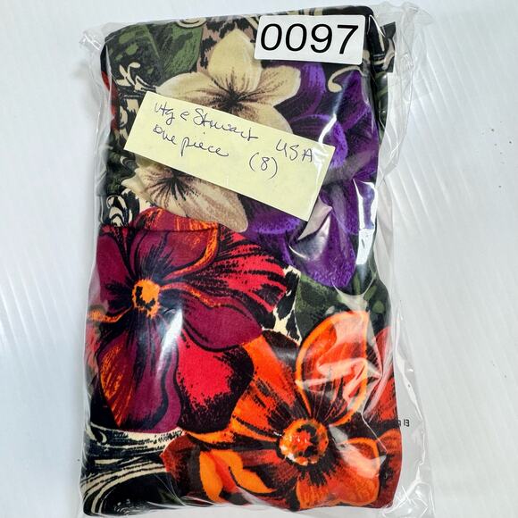 Vintage One Piece Tropical Floral Swimsuit 8 Surplice Pinup Beach Babe Resort - Picture 16 of 16